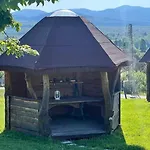 Camp The Sunrise Hill *