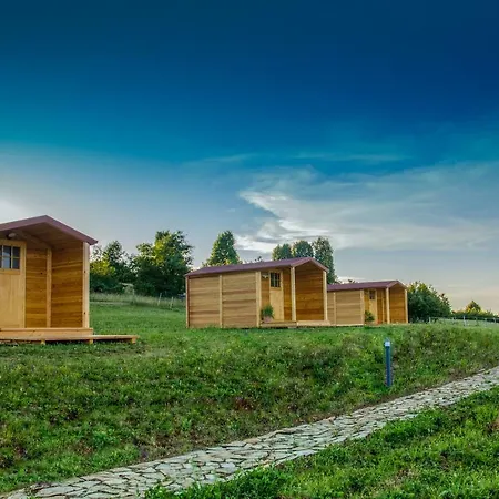 Camp The Sunrise Hill * Pivka