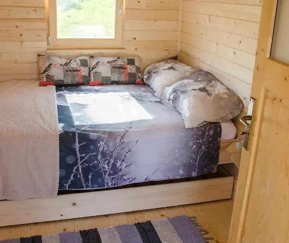 مكان تخييم Camp The Sunrise Hill