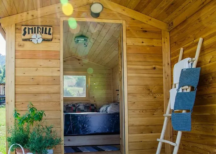 Camp The Sunrise Hill *