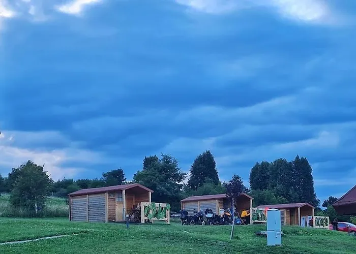 Camping Camp The Sunrise Hill Pivka