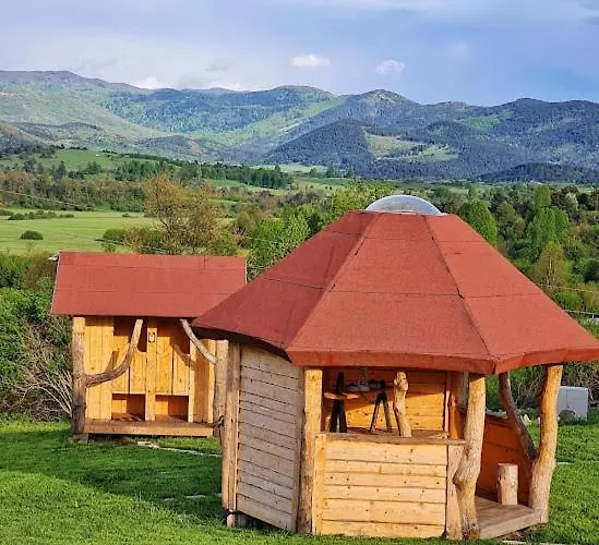 Camp The Sunrise Hill Camping Pivka