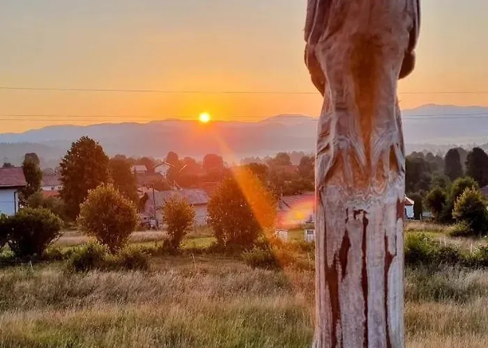 Camping Camp The Sunrise Hill Pivka