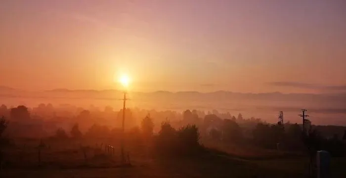 Camp The Sunrise Hill