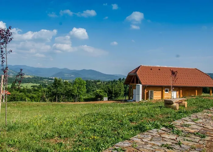 Camp The Sunrise Hill